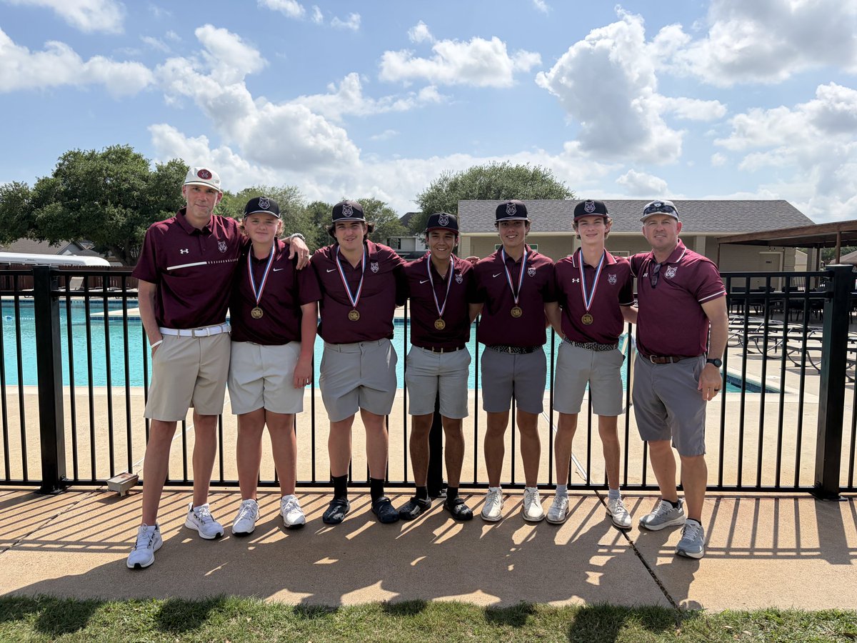 Davenport Golf tweet media