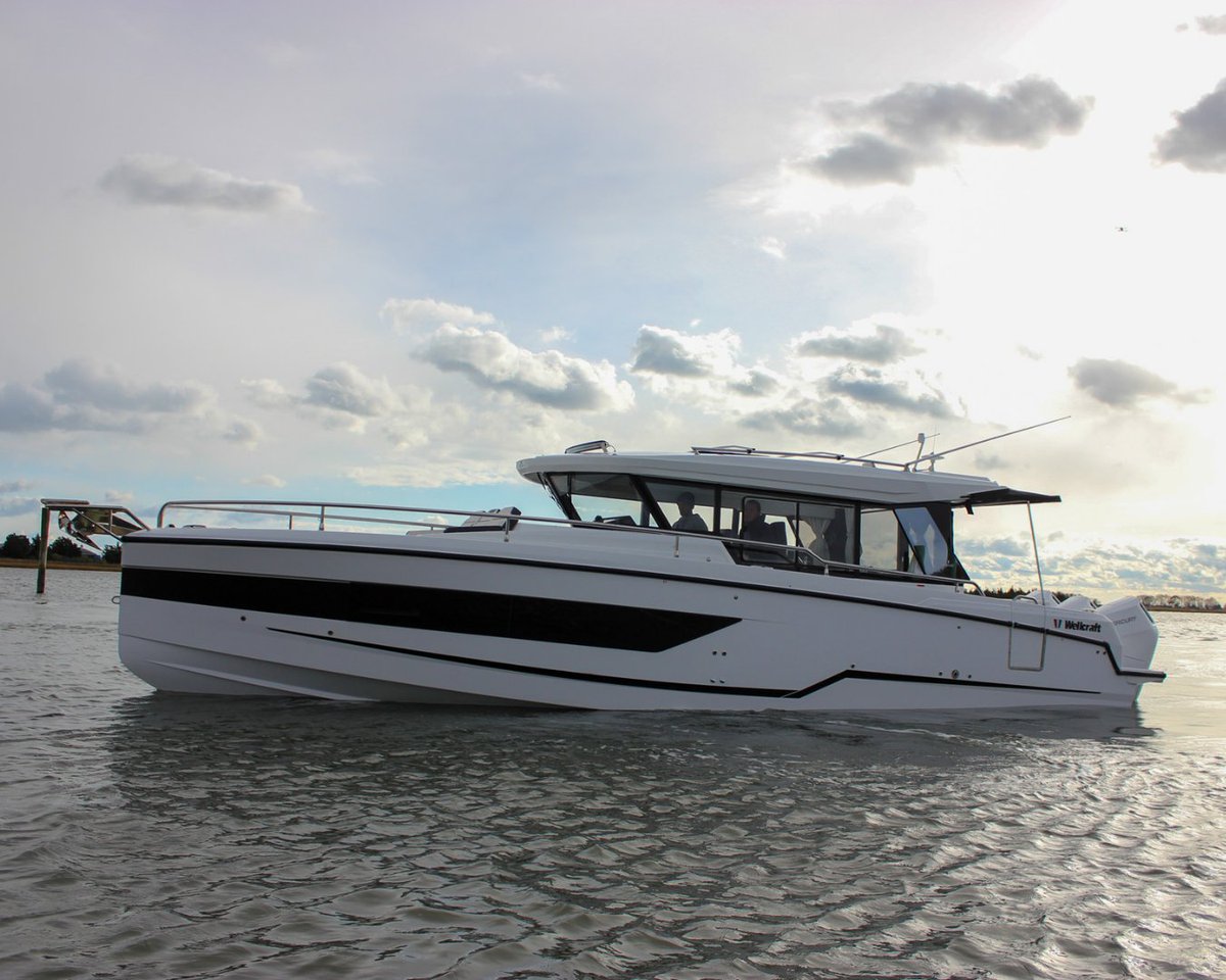 CSpringBoatShow's tweet photo. 🚤 See her in person at the #CTSpringBoatShow with #HarborsideMarina &amp; Yacht Sales. The 2026 #Wellcraft 38 Explorer brings a different approach to offshore boating. To view all boats and vendors exhibiting at this year’s show, visit https://t.co/pU92AwGG5f https://t.co/t9NEZyxMjt