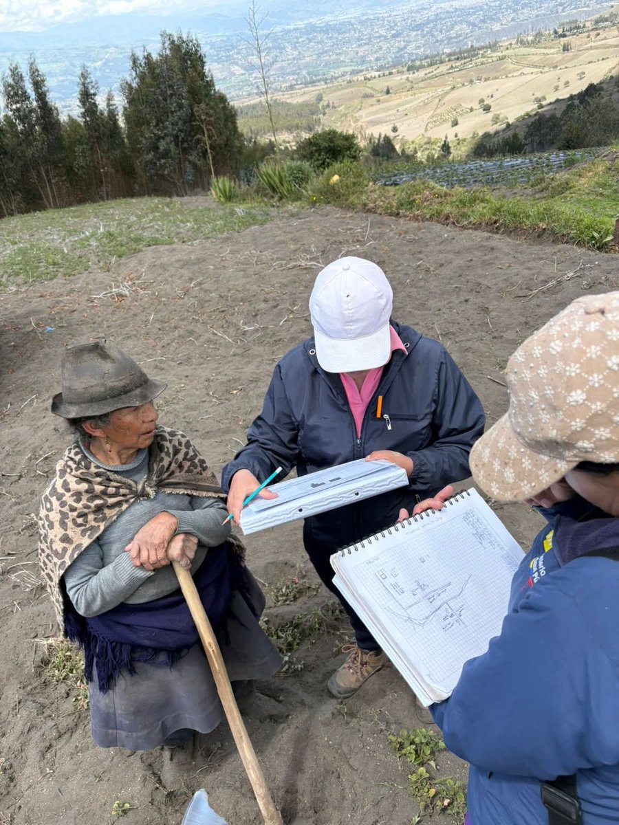 DPS_Chimborazo's tweet photo. #Guano | El equipo👩‍⚕️👨‍⚕️ del Centro de Salud Ilapo se encuentra recorriendo cada rincón de la comunidad, realizando visitas domiciliarias en comunidades, barrios y ciudadelas.

#ElNuevoEcuador https://t.co/npToXguzl4
