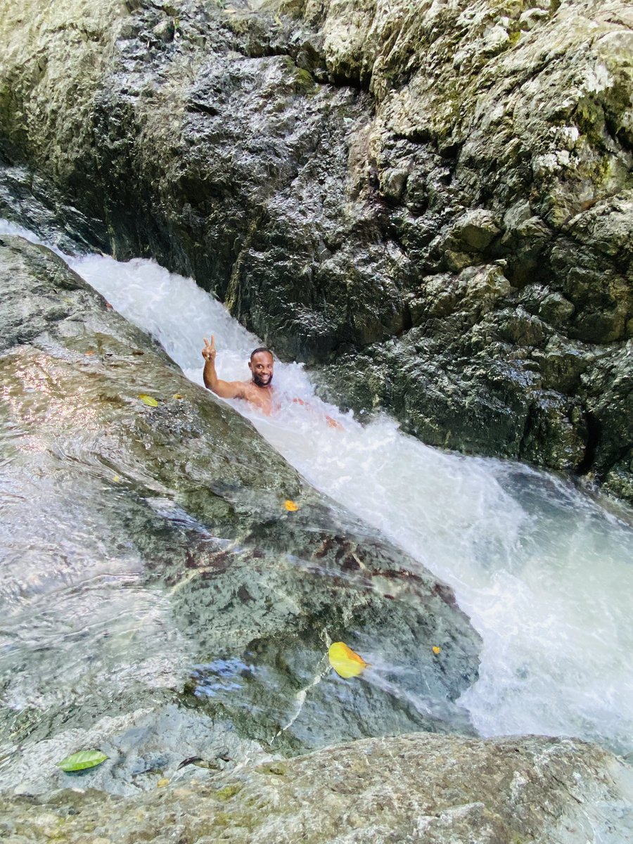 SamuelTutty's tweet photo. Tarde de río 😍 https://t.co/1kr2zPLfyr