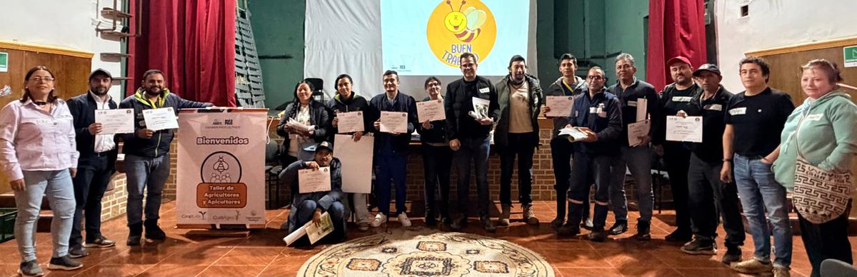 ProcultivosAndi's tweet photo. 🧑‍🌾🐝 En #Nemocón, Cundinamarca, avanzamos con la Alianza entre agricultores y apicultores, fortaleciendo la corresponsabilidad y promoviendo sistemas productivos más sostenibles en el campo colombiano.
#AgriculturaSostenibleEnAcción #CuidAgro #SPMF https://t.co/k3uHD4JQrz
