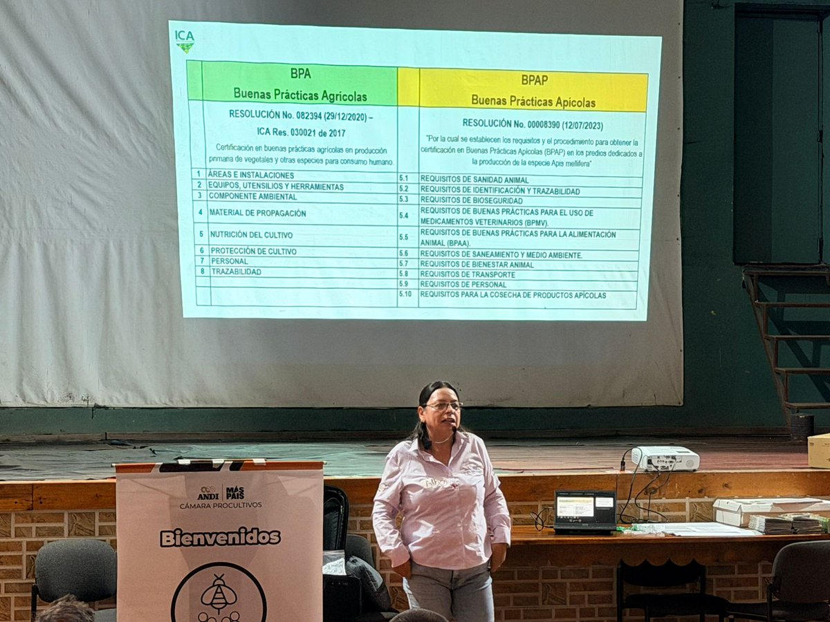 ProcultivosAndi's tweet photo. 🧑‍🌾🐝 En #Nemocón, Cundinamarca, avanzamos con la Alianza entre agricultores y apicultores, fortaleciendo la corresponsabilidad y promoviendo sistemas productivos más sostenibles en el campo colombiano.
#AgriculturaSostenibleEnAcción #CuidAgro #SPMF https://t.co/k3uHD4JQrz