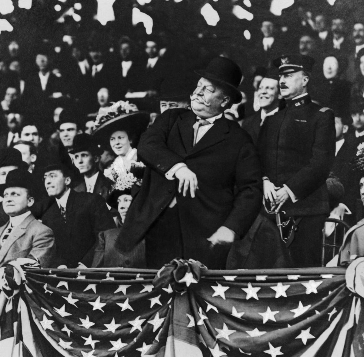 RetroNewsNow tweet media