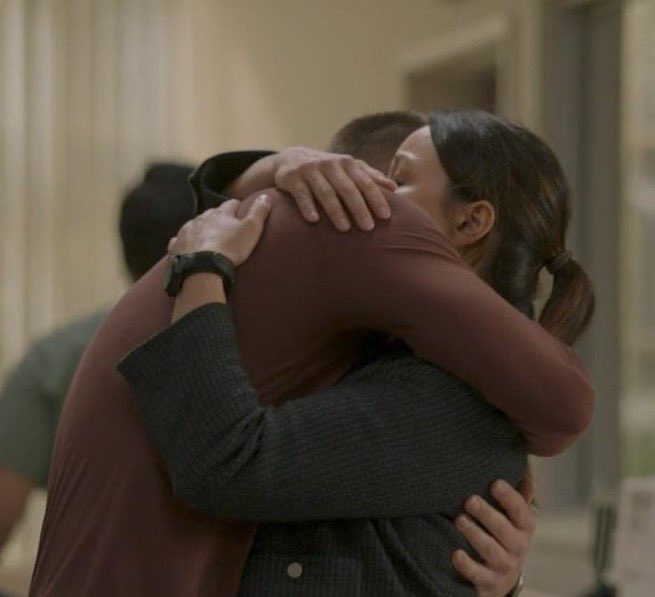 aleksandra𝜗ৎ tweet media