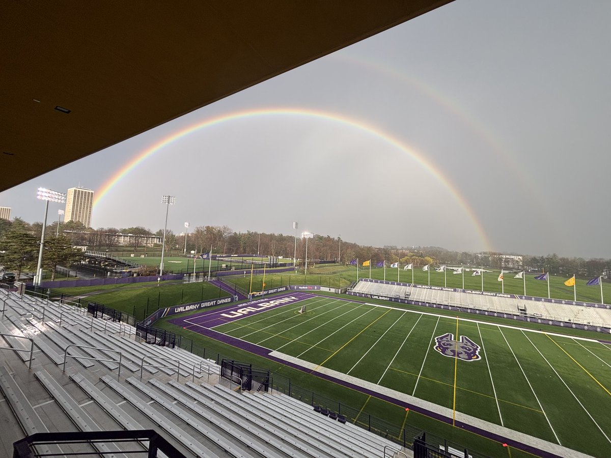 🌈 Pregame vibes couldn’t be higher 

A rainbow stretching from <a href="/ualbany/">University at Albany</a> to <a href="/siena_ny/">Siena</a> 

A sign from above 

You can’t make this stuff up 

#MarchOn x #SienaSaints