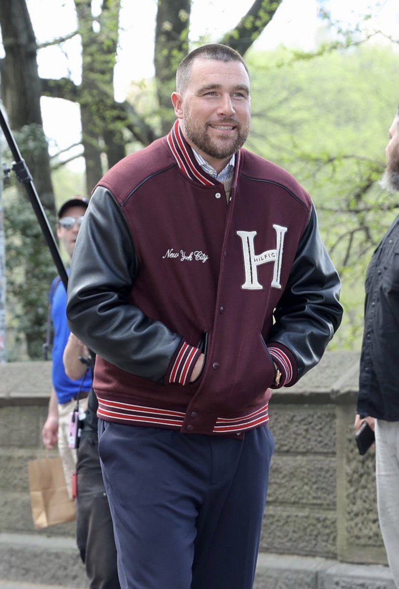 Oh wow he looks good