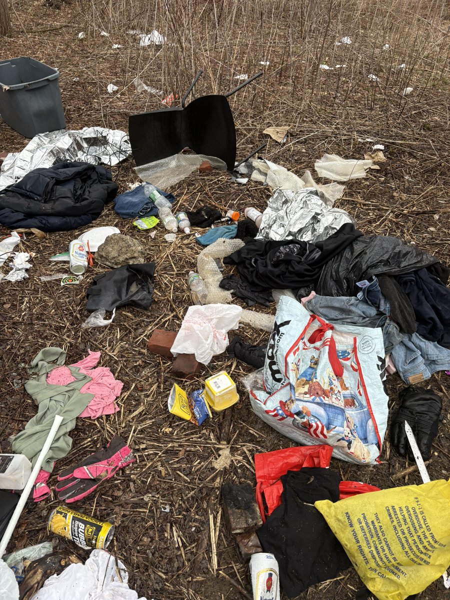 pwa1776's tweet image. So let me get this straight…

As long as Water Street is clean for a few days you know, the part EVERYONE can see then Councilor Courtney Gary-Allen is all set and everything’s “good.”

Never mind the massive mess sitting literally LESS THAN A MILE from her access center.

Out