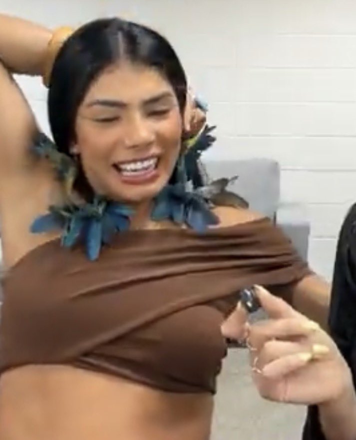 Suvaquinho da Marciele tweet media