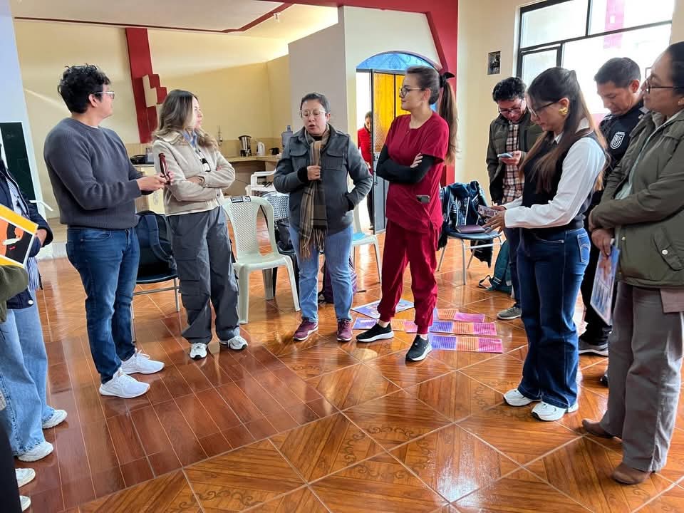 DPS_Chimborazo's tweet photo. #Colta | Con el compromiso de brindar una atención de calidad y con calidez, se llevó a cabo una jornada de capacitación dirigida a nuestros profesionales de la salud, con el objetivo de actualizar conocimientos y sensibilizar al personal https://t.co/Q9thuiYoyD