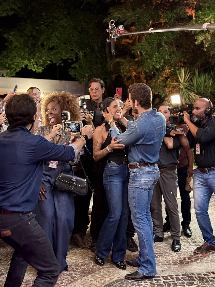 Central Ana Castela tweet media