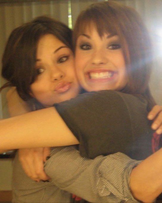 sam 𐚁 🇵🇸 tweet media