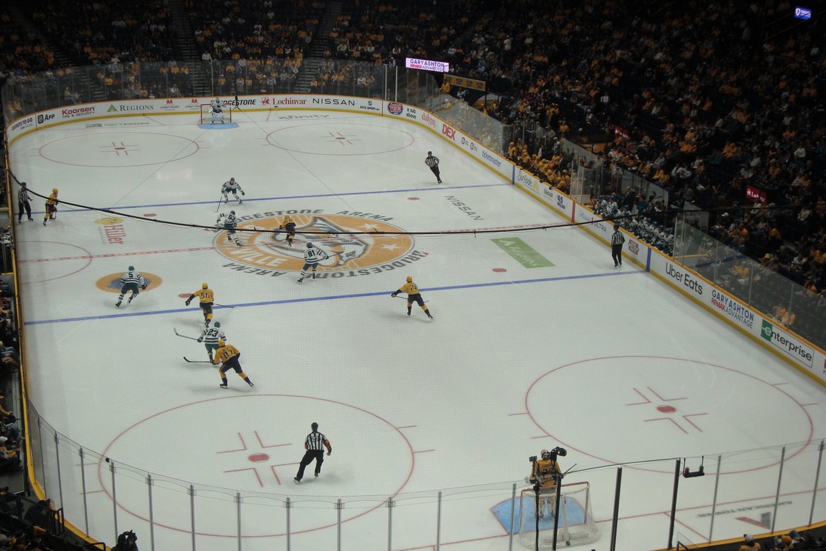 aesteftics's tweet photo. sjs vs. nsh game 4/13/26 #thefutureisteal https://t.co/laAXvB4msC