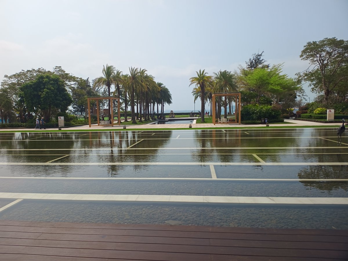 Robyfae's tweet photo. Marriot beach golden bay https://t.co/zDTfNtrbVj