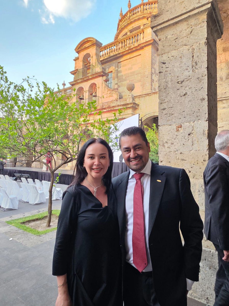 Julieta Angulo tweet media