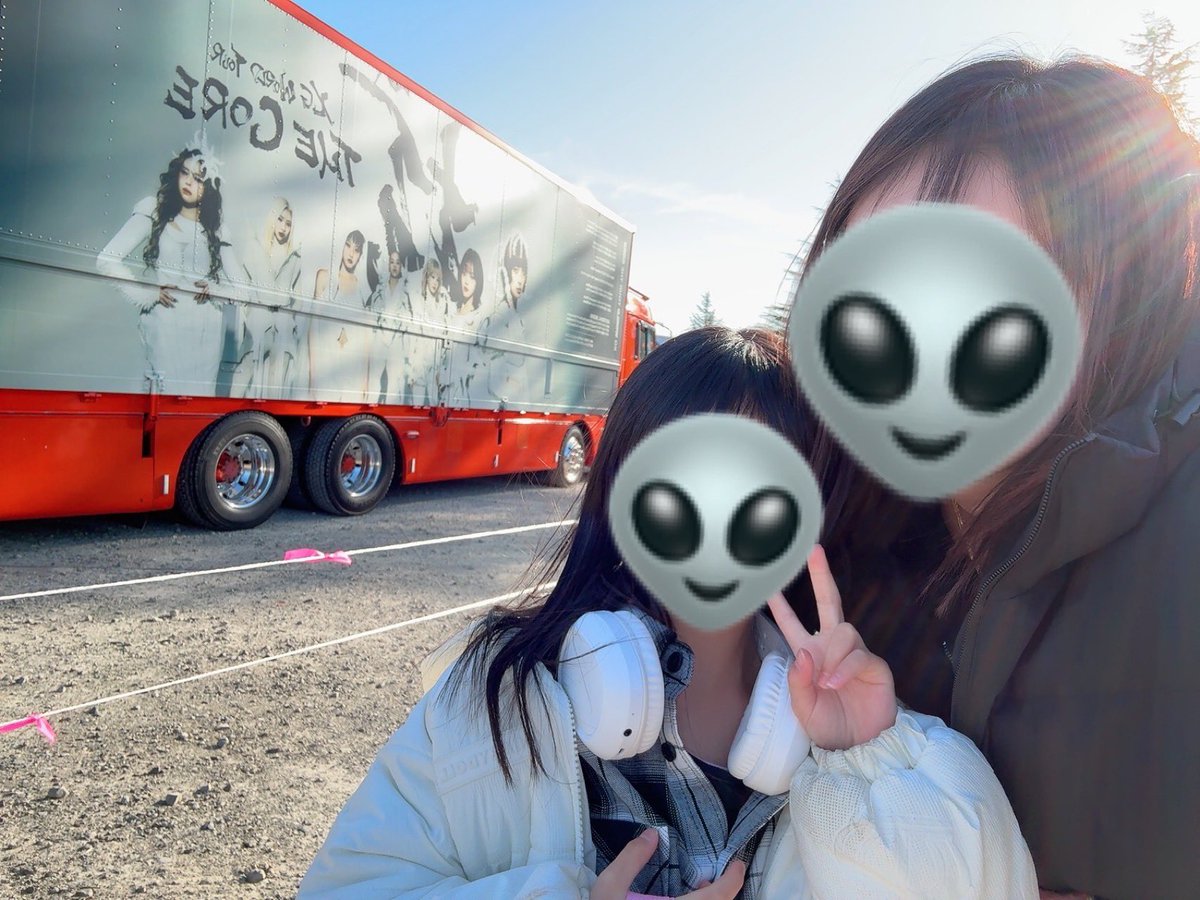 xg_age_'s tweet photo. だいぶｵｿｸﾅﾘﾏｼﾀｶﾞ。わしのXGﾁｬﾝ記念すべき【初ﾜﾝﾏﾝ】inｾｷｽｲﾊｲﾑｽｰﾊﾟｰｱﾘｰﾅ参戦してきたﾖ👽!!!一般で天井だったけど👧🏼（6）と気兼ねなく楽しむ事が出来てよかった😘💞ｿﾝﾑﾙも初めてで交換して頂いた方々ﾄﾞﾓｱﾘｶﾞﾄでした❤️‍🔥XGﾁｬﾝもALPHAZもﾀﾞｲｽｷ!!🌛 https://t.co/fbNiEq9VcR
