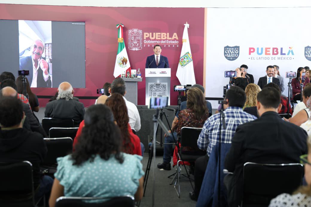 codigo77 tweet media
