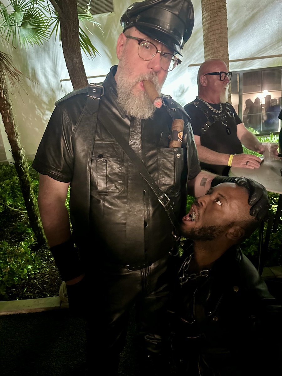 ThisLittleMatty tweet media