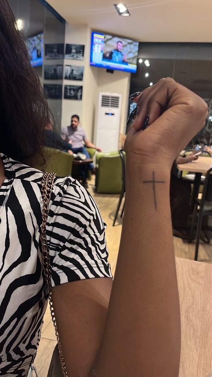 •🧚♂️ tweet media