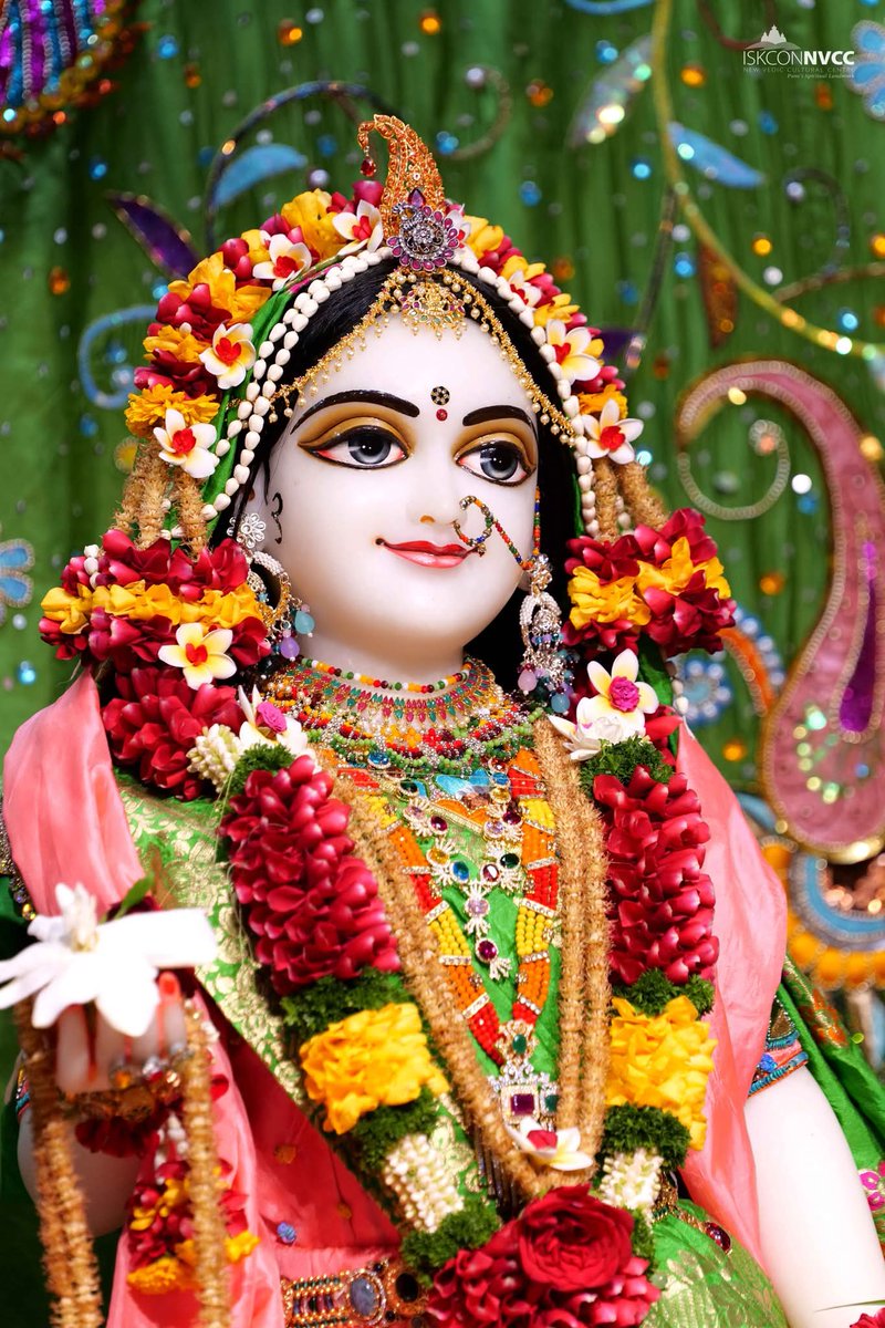 PeetamberC's tweet photo. सुप्रभात दोस्तों
 जय श्री राधे कृष्णा🍃🌸🙏 https://t.co/DSYUTXu7Xc