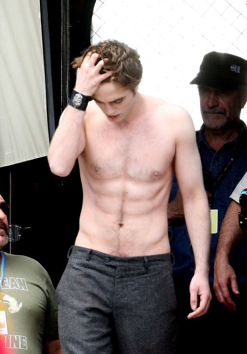 Male Central tweet media