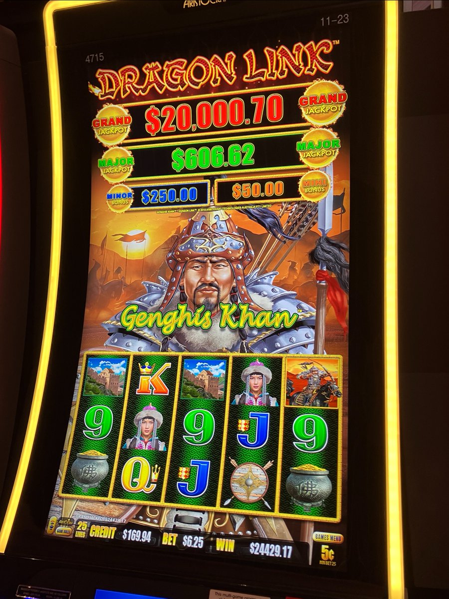 RenoPeppermill's tweet image. A little luck goes a long way ✨ #Jackpot #PeppermillReno