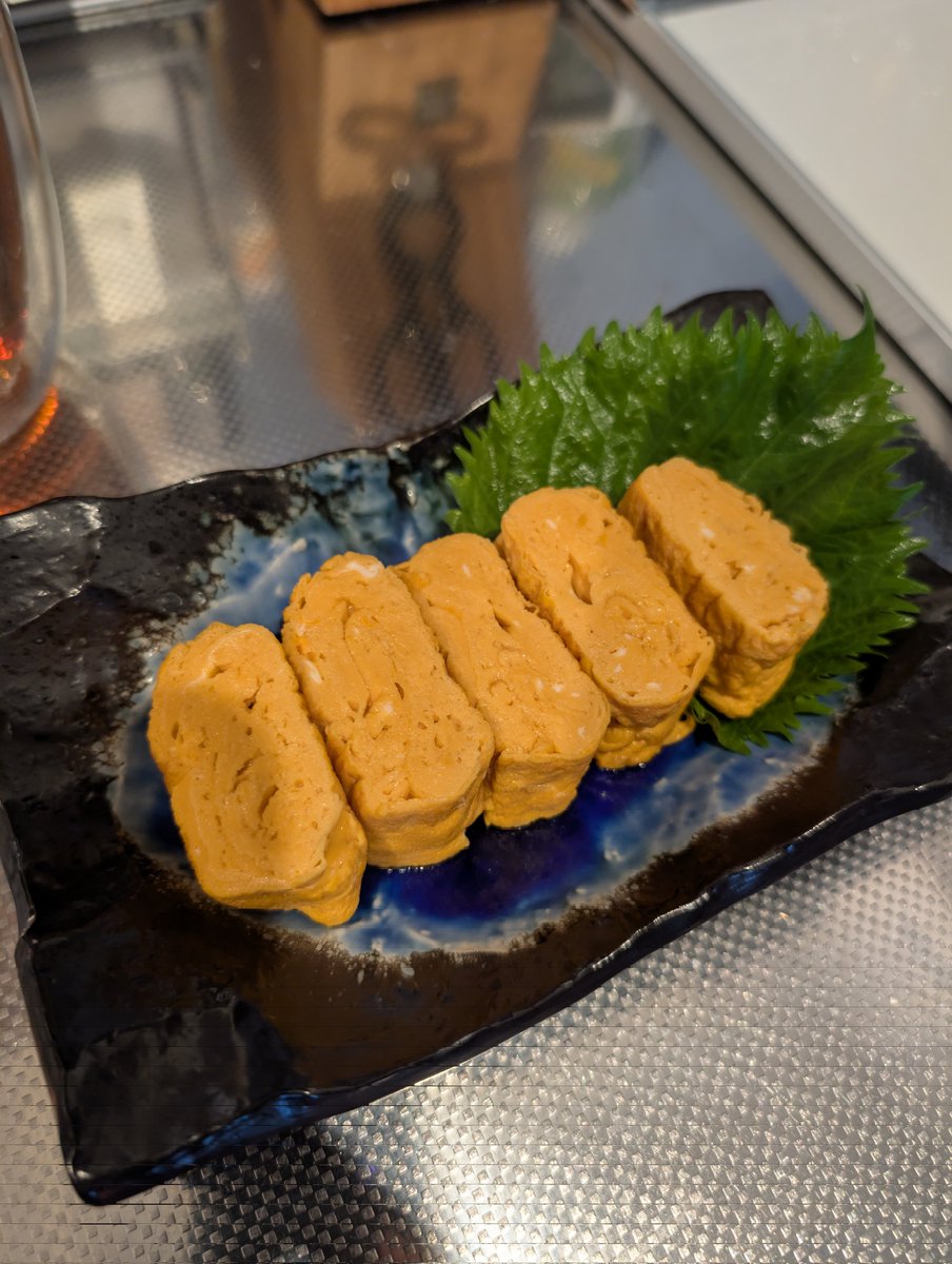 ma1cr0's tweet photo. みなさまおはようございます🐣
今朝作った上手くいかなかった卵焼きを置いておきます https://t.co/5zPf5Gh9rE