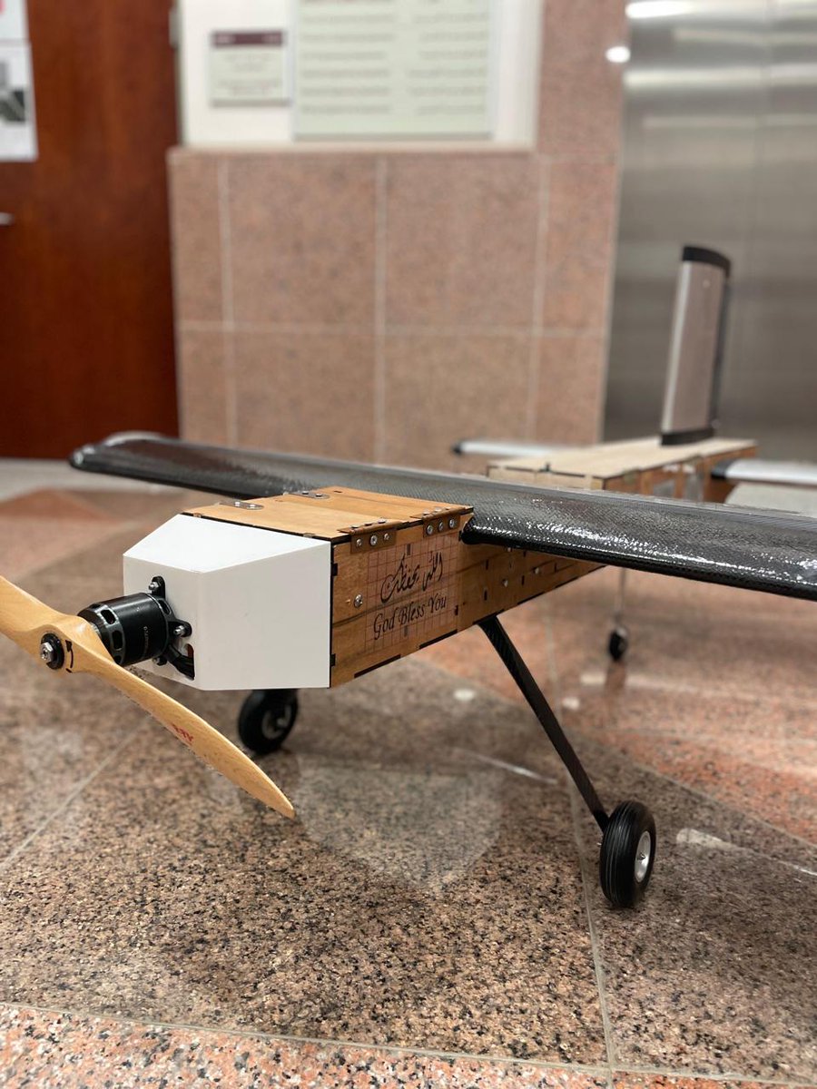 Abunawas tweet media