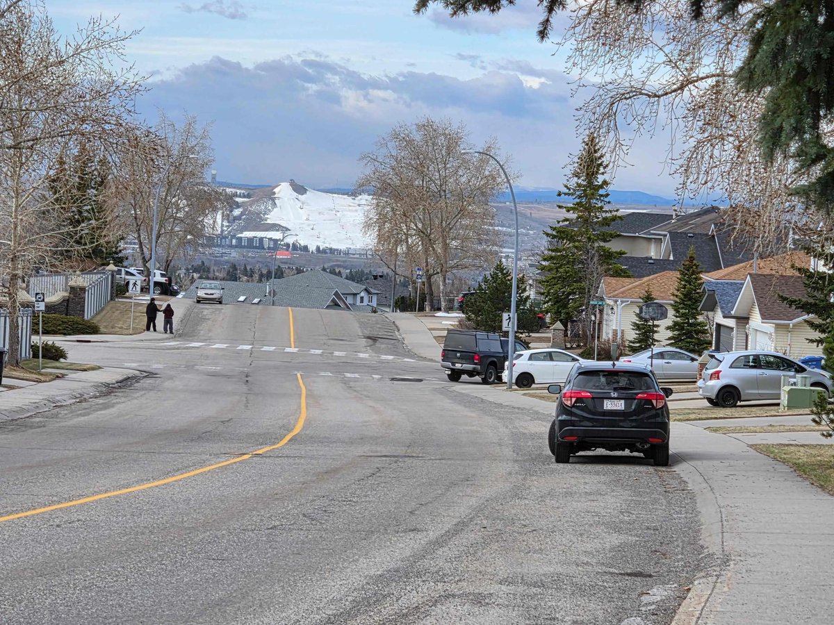 WalkingCalgary's tweet image. Another set of photographs from #ArbourLake.

#Calgary  #yyc
