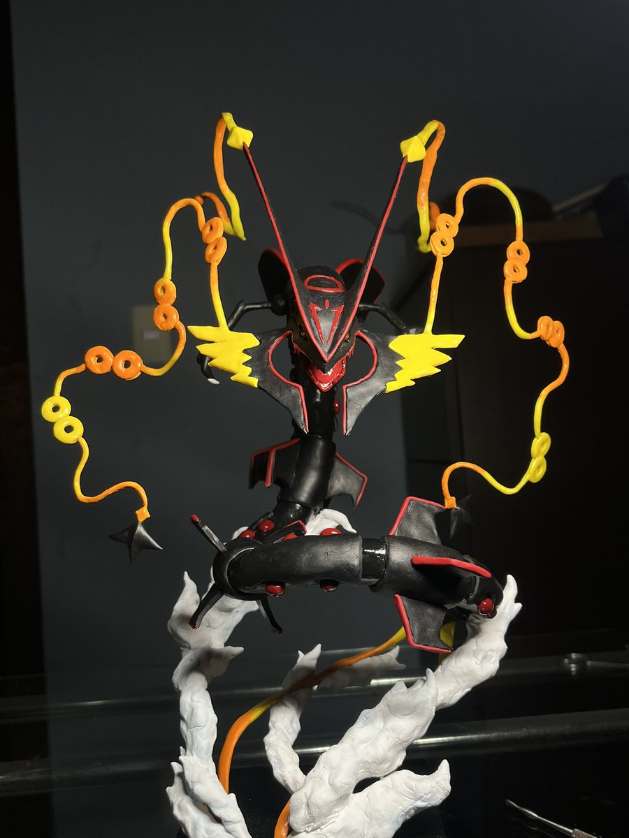 HechoPorUnGeek's tweet photo. Mega Rayquaza

#Pokemon #pokemon #megaevolution #art #rayquaza #Shiny #Escultura #Figure #Art #Sculpture #Sculptureart https://t.co/nkmAQFqSpe