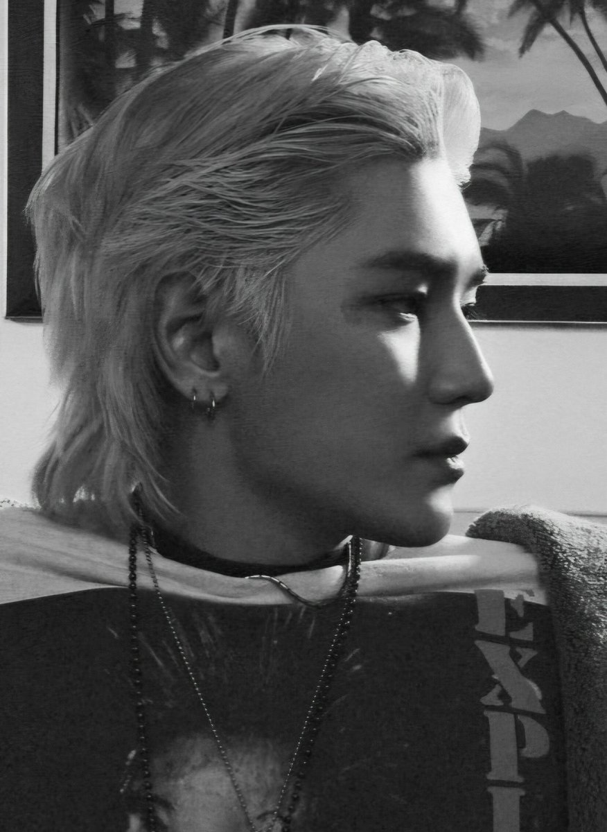 이태용 얼굴 tweet media
