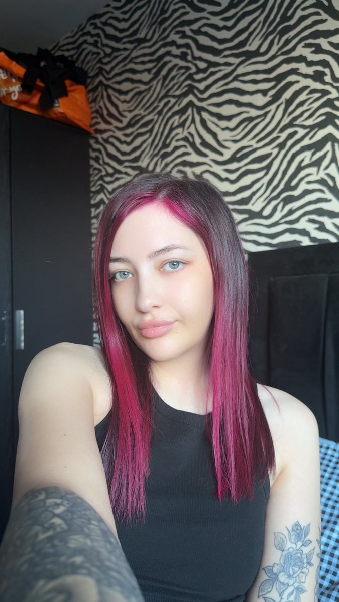 Findom goddess Robyn👑🏴󠁧󠁢󠁳󠁣󠁴󠁿 tweet media