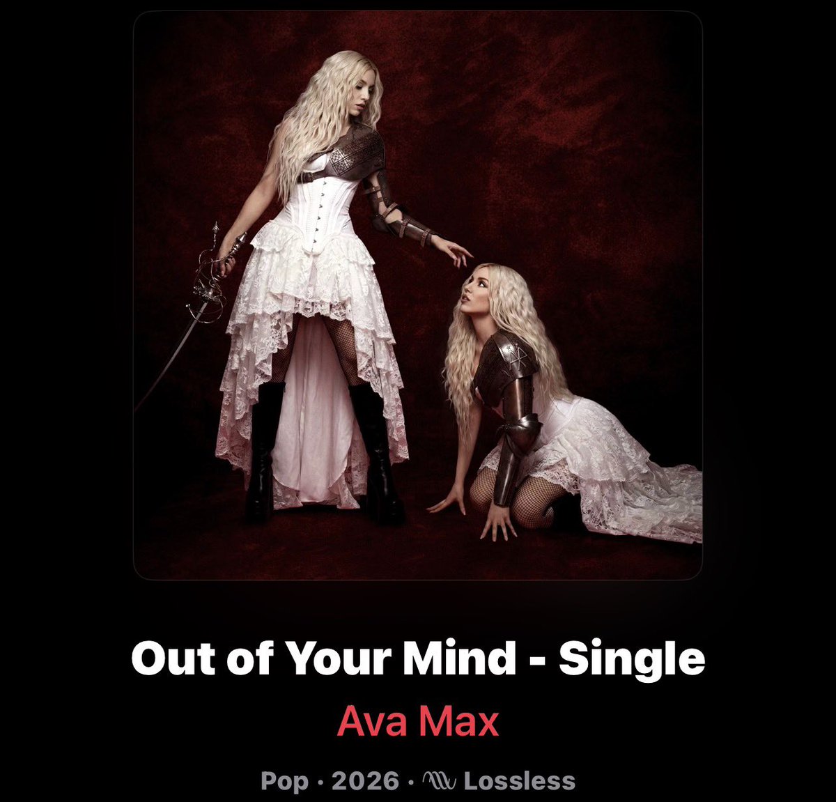 𝐵𝑒𝑙𝑙𝑎𝑑𝑜𝑛𝑛𝑎 tweet media