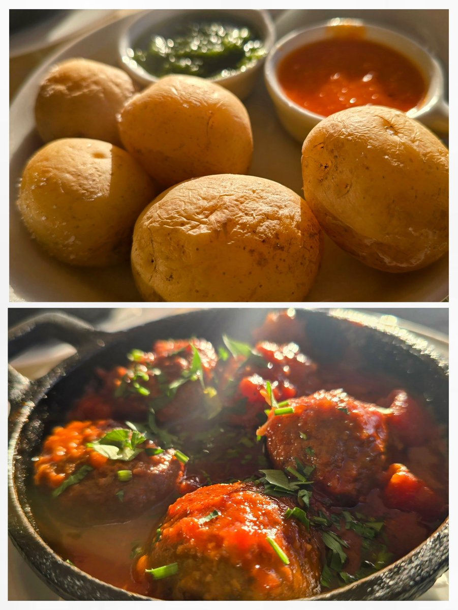bigphil321's tweet image. Fantastic night out tonight 👍🍹🕺
Superb tapas; Canary potatoes, garlic prawns, meatballs, padron peppers, &amp;amp; a great dessert to share🦐🧆🌶️🫑🥔🇪🇸
Met some amazing people, had a great laugh, from Nice🇫🇷 Devon &amp;amp; Newcastle 💙
Wendy, gorgeous &amp;amp; on form as always 🥰😍 #perfect