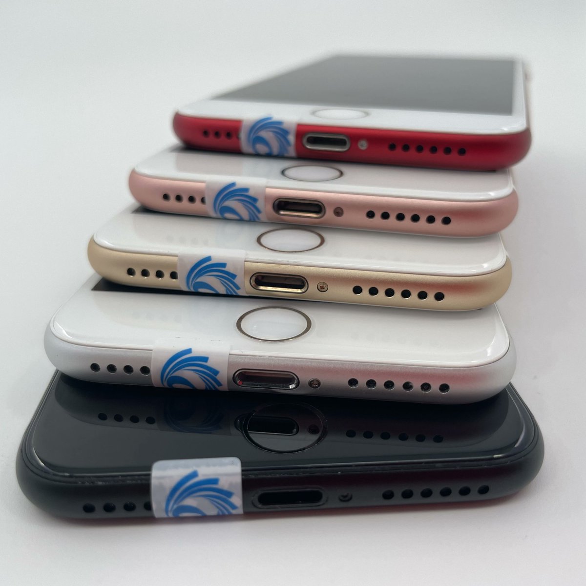 aliexpressbdeal's tweet image. 2008 / 
BIG Promotion #11.11 #blackfriday #cybermonday !!!
Unlocked iPhone 7 LTE 32/128GB/256GB IOS 10 12.0MP 4G Camera Quad-Core Fingerprint 12MP 2910mA iphone7 Cell Phone

Purchase link: s.click.aliexpress.com/e/_c3LyXJdf

Make your order quickly or add to your car