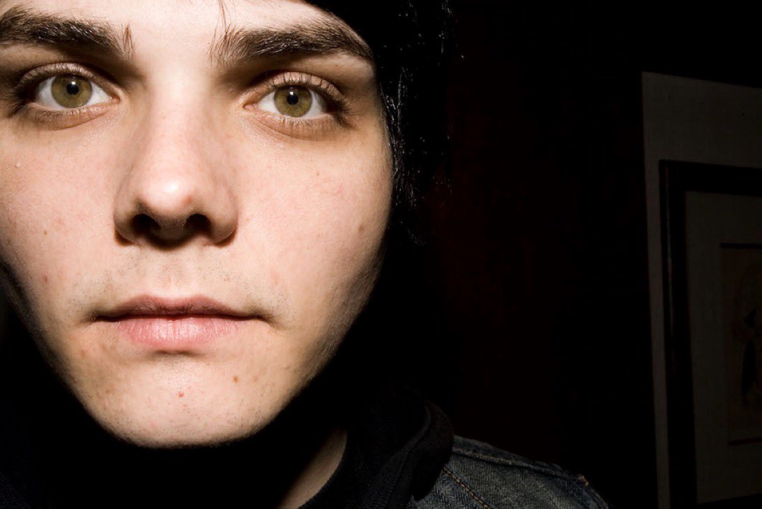 cam 🖍️🧁 tweet media