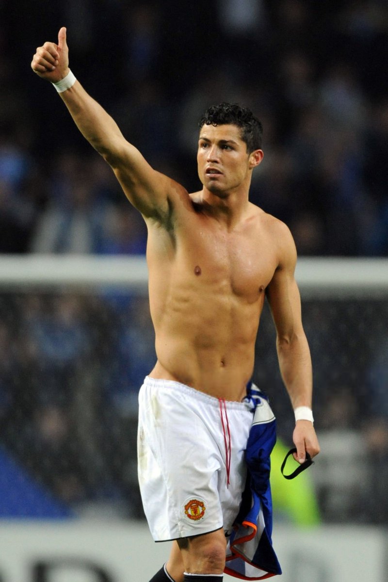 CR7HQ_'s tweet image. FC Porto v Manchester United
on April 15, 2009
#CristianoRonaldo #ManchesterUnited