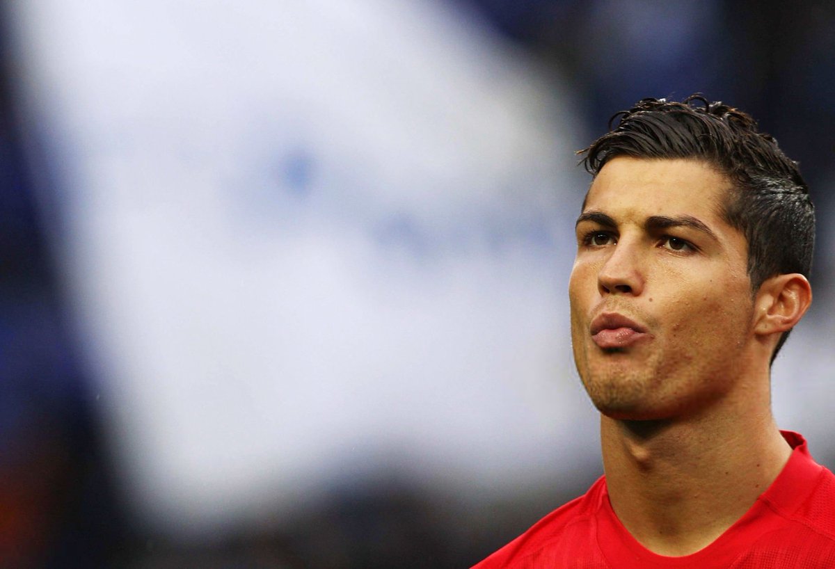 CR7HQ_'s tweet image. FC Porto v Manchester United
on April 15, 2009
#CristianoRonaldo #ManchesterUnited