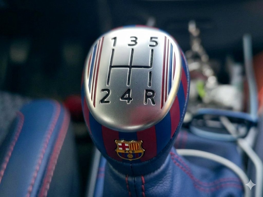 andrescorage's tweet photo. Coche culé, no tiene sexta 😂 @As_TomasRoncero @juanma_rguez @jpedrerol @Francisco_Buyo @EduAguirre7 @cristobalsoria @10JoseAlvarez @jotajordi13 @CarmeBarcelo https://t.co/itOCXitU1Z