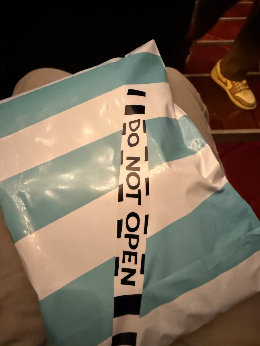 Logan Mitts @ CinemaCon tweet media