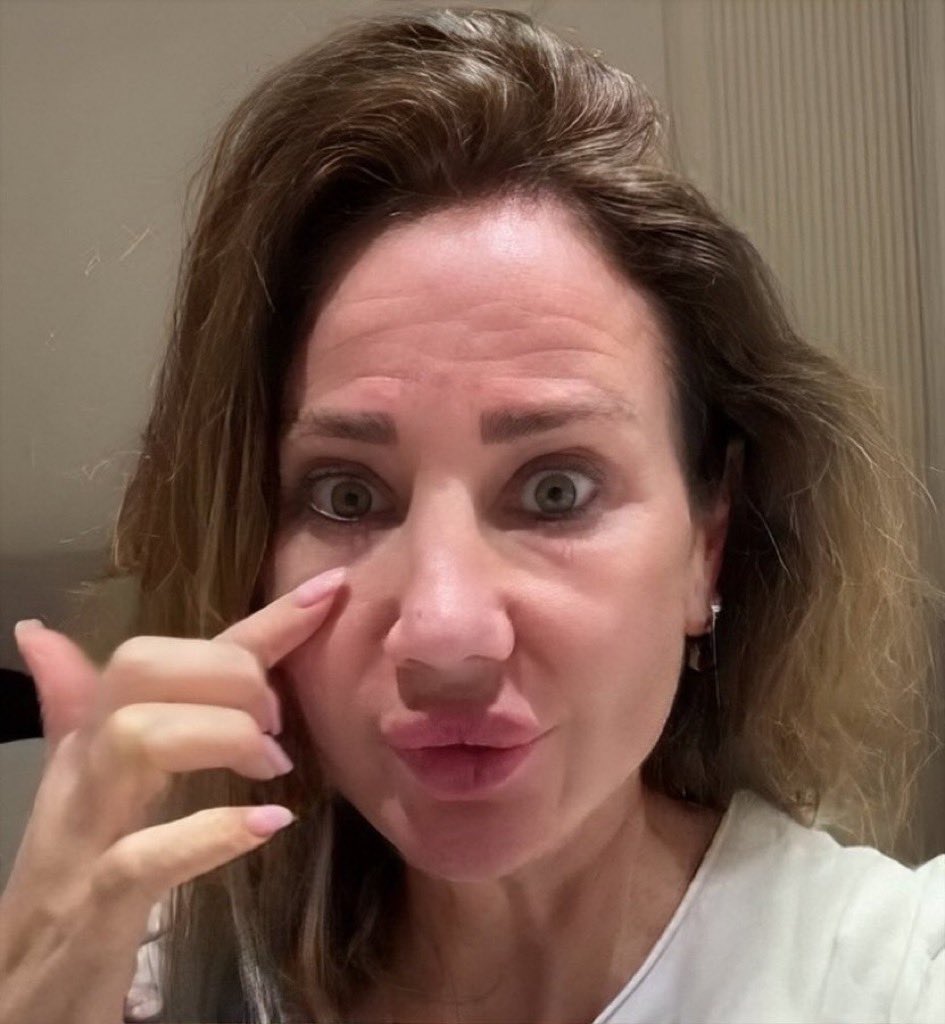 tiaaboutayeh🇱🇧 tweet media