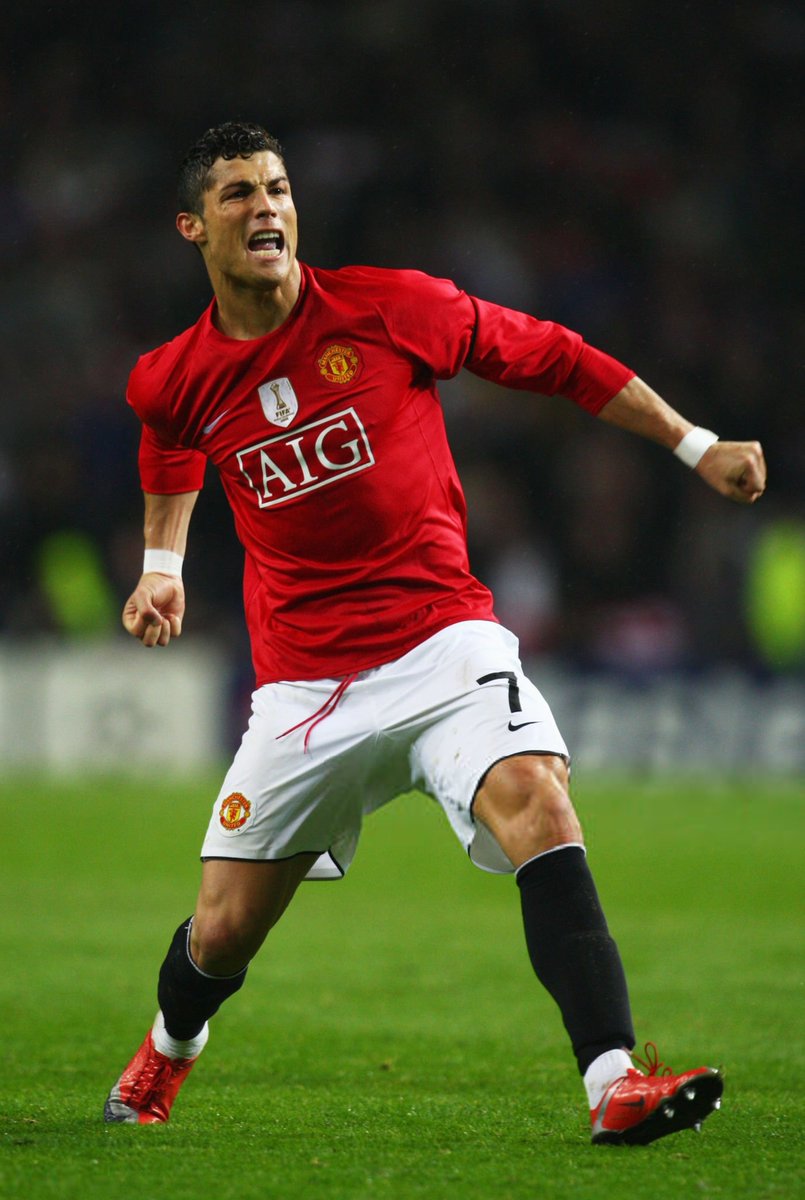 CR7HQ_'s tweet image. FC Porto v Manchester United
on April 15, 2009
#CristianoRonaldo #ManchesterUnited