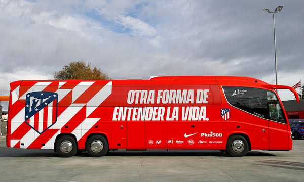 ATellez2608's tweet photo. Aquí la descripción del partido,  un @Atleti que puso hasta el camión como defensa para que el barca no ganará! Que asco irle a este equipo @Atleti https://t.co/DaJSI4Nz6w