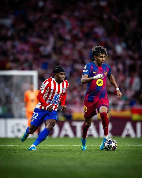 Barcelona hanya mampu menang 1-2 di kandang Atletico Madrid

Hasil ini membuat mereka tersingkir karena kalah agregat 3-2

Kenapa Barcelona kalah?
1. Kehilangan Raphinha membuat Barcelona makin bertumpu pd Lamine Yamal.

2. Gaspol di awal tp efek kebobolan terasa bikin mental