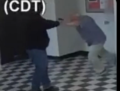 Mr. Crabb. tweet media