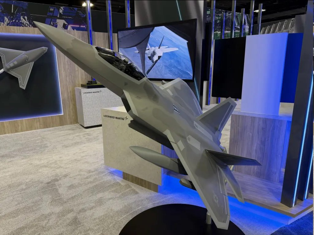 Dr.Snekotron tweet media