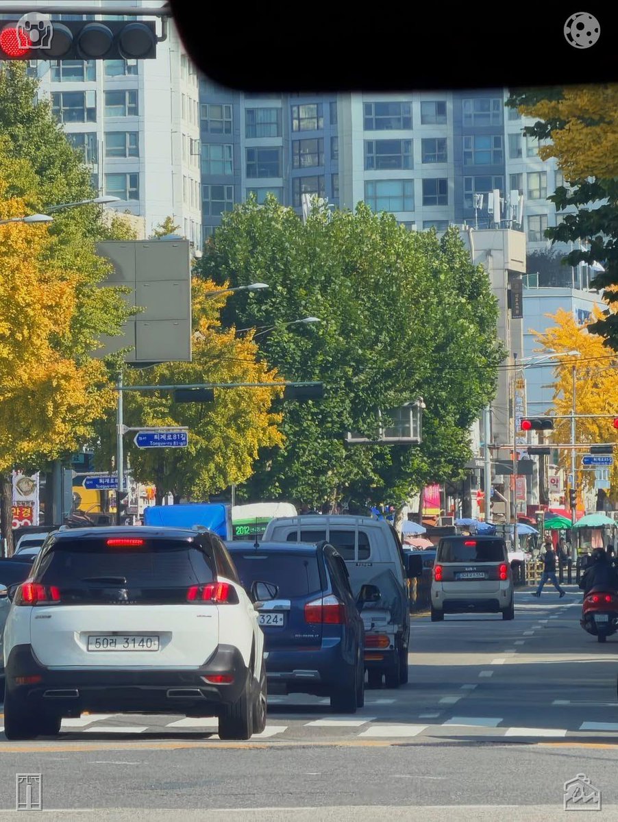 Taking a stroll with my daughter Moon during the evening, we engaged in conversation.