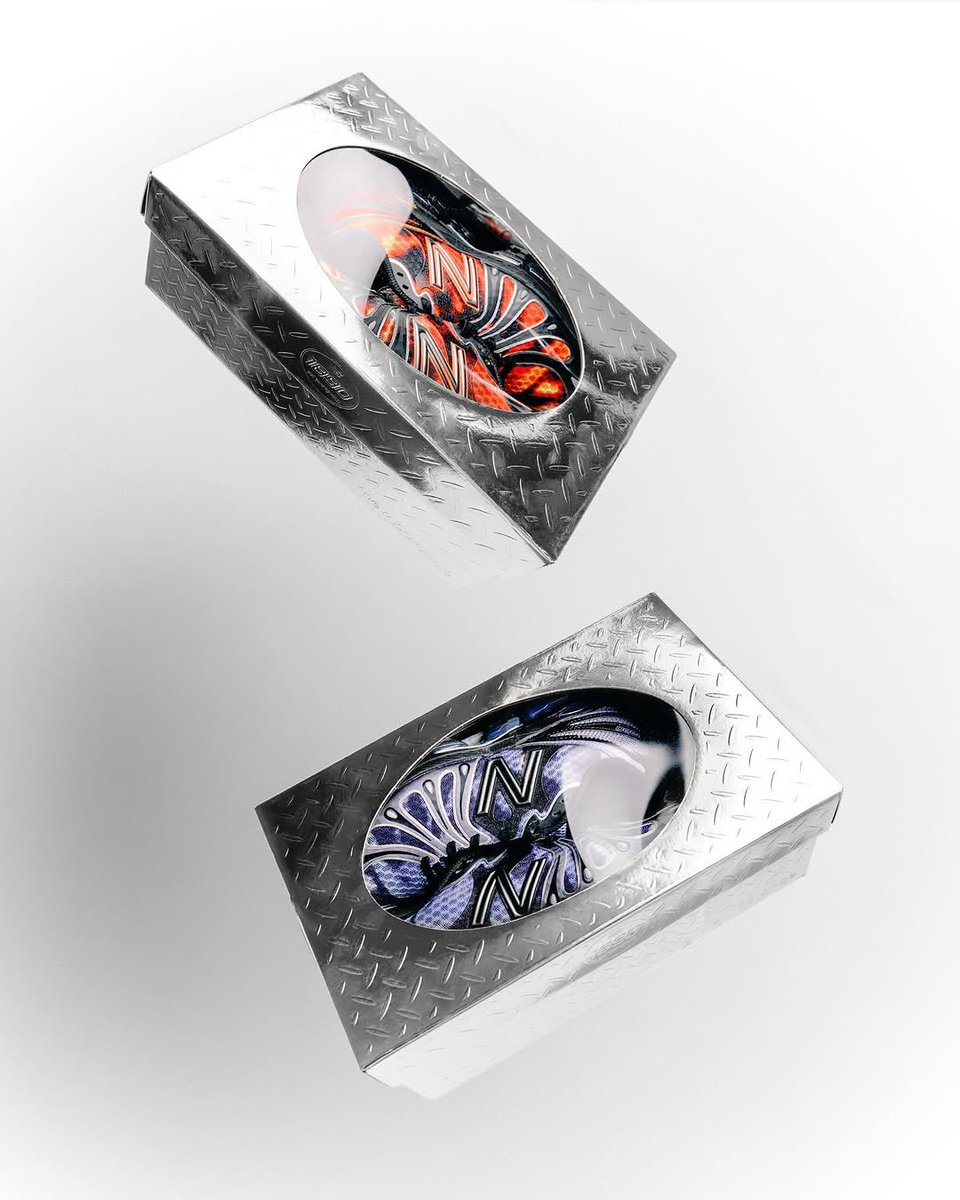 JustFreshKicks tweet media