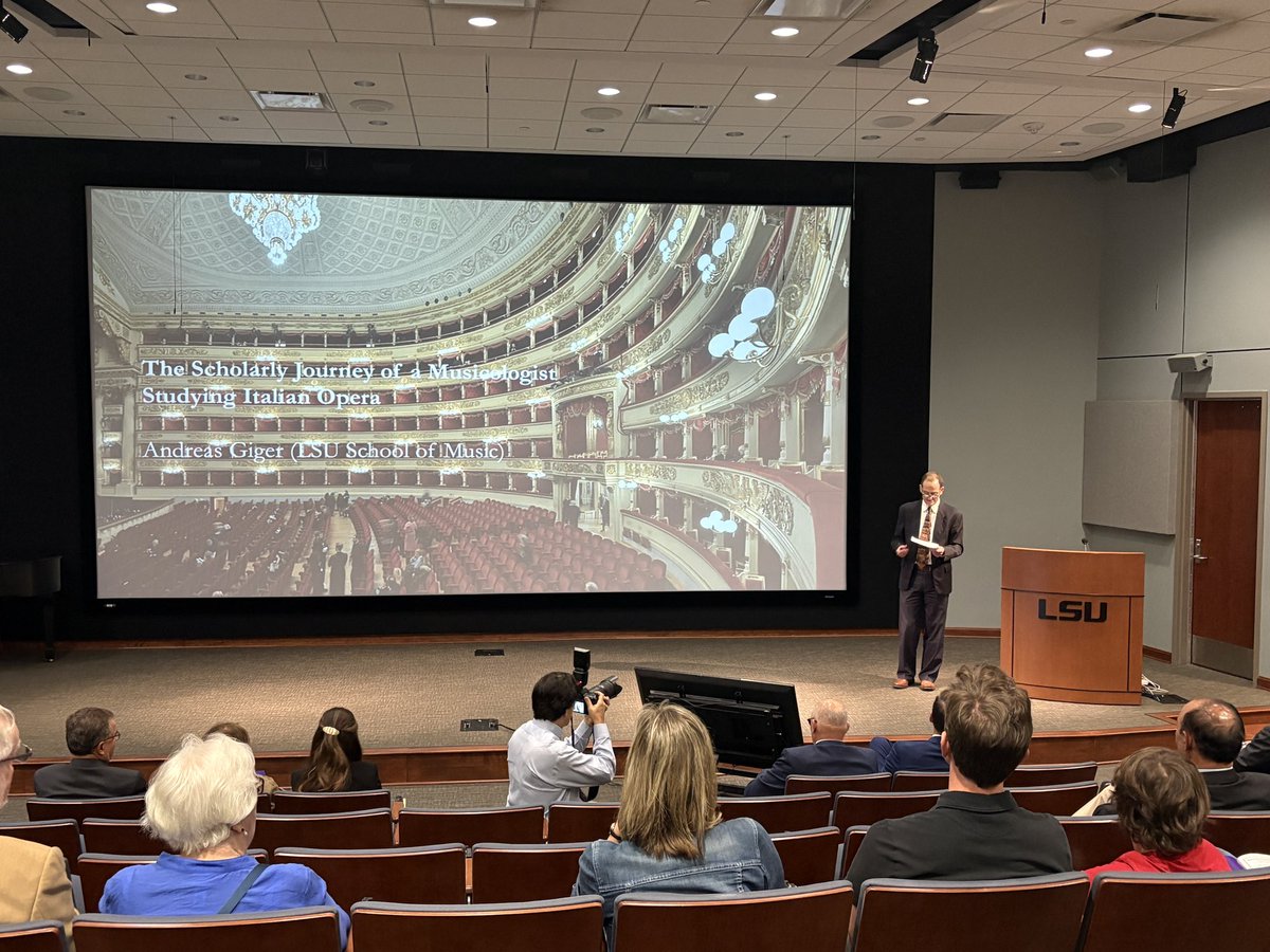 lsuvetmeddean's tweet photo. Huge congratulations to the Distinguished Research Masters, Dr. Gus Kousoulas @LSUVetMed & Dr. Andreas Giger @lsumusic—both amazing scholars in very different fields! Their presentations were truly inspiring! 💜💛#LSU #BetteringLives #WeTeach #WeDiscover #ScholarshipFirst #WBTTW https://t.co/tx9UM6GTJp