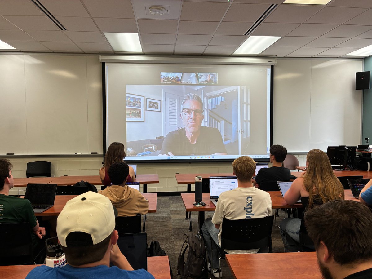 rosenstein73's tweet photo. Tremendous thank you to @FOXSports play-by-play announcer and studio host @kevinburkhardt, who visited today with @RowanUniversity @RowanSportsCAM Senior Seminar students. Special thanks to @BShah23 for facilitating today's meeting. https://t.co/d2Kp0ENxba