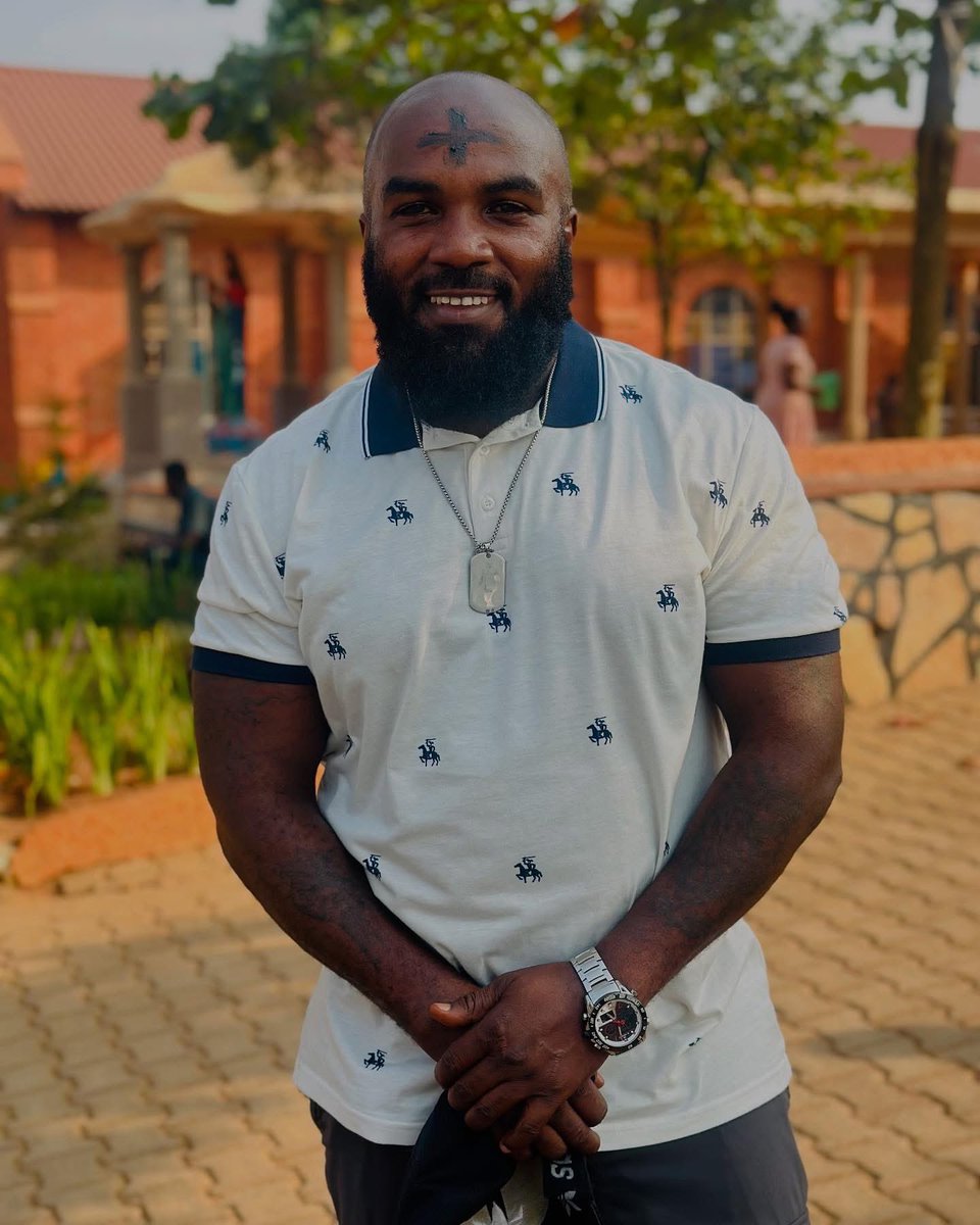 Edward Ssebuufu aka Eddie Mutwe
is <a href="/NUP_Ug/">National Unity Platform</a> President H.E.Robert Kyagulanyi Ssentamu aka <a href="/HEBobiwine/">BOBI WINE</a> ’s chief bodyguard and close aide.

He was Abducted on 27th.April.2025 from Kiwango village, Mukono District by armed men in a “drone” van
On 2nd.May.2025 Chief of Defence Forces